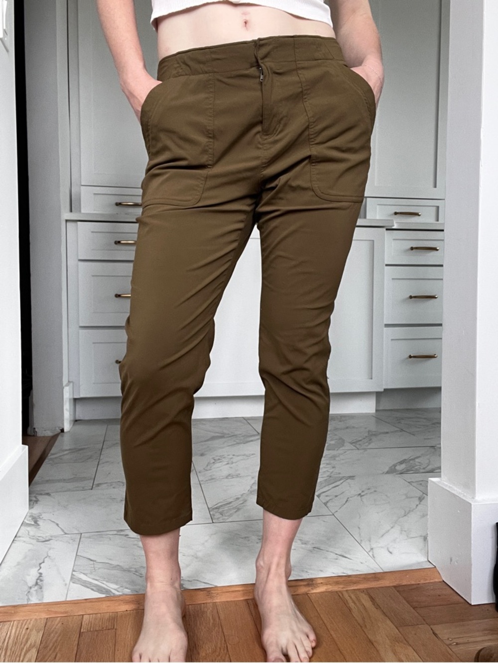 Eddie Bauer Olive Utility Slim Crop tech hiking and outdoor Pants - petite